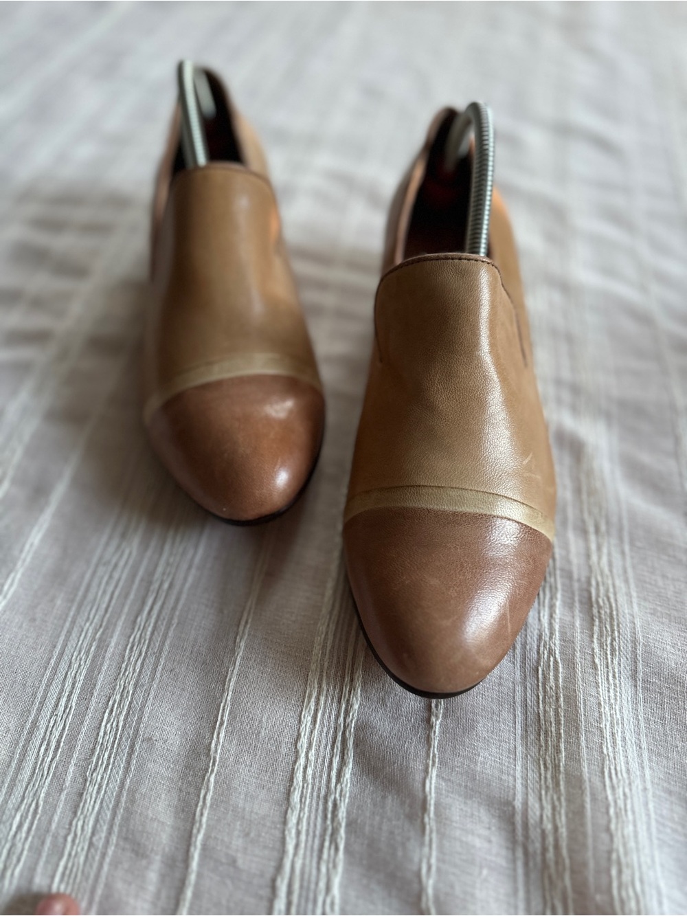 CHOCOLATE BLU Duke Two Tone Premium Vero Cuoio Leather Loafers Flats | 8 NWOT